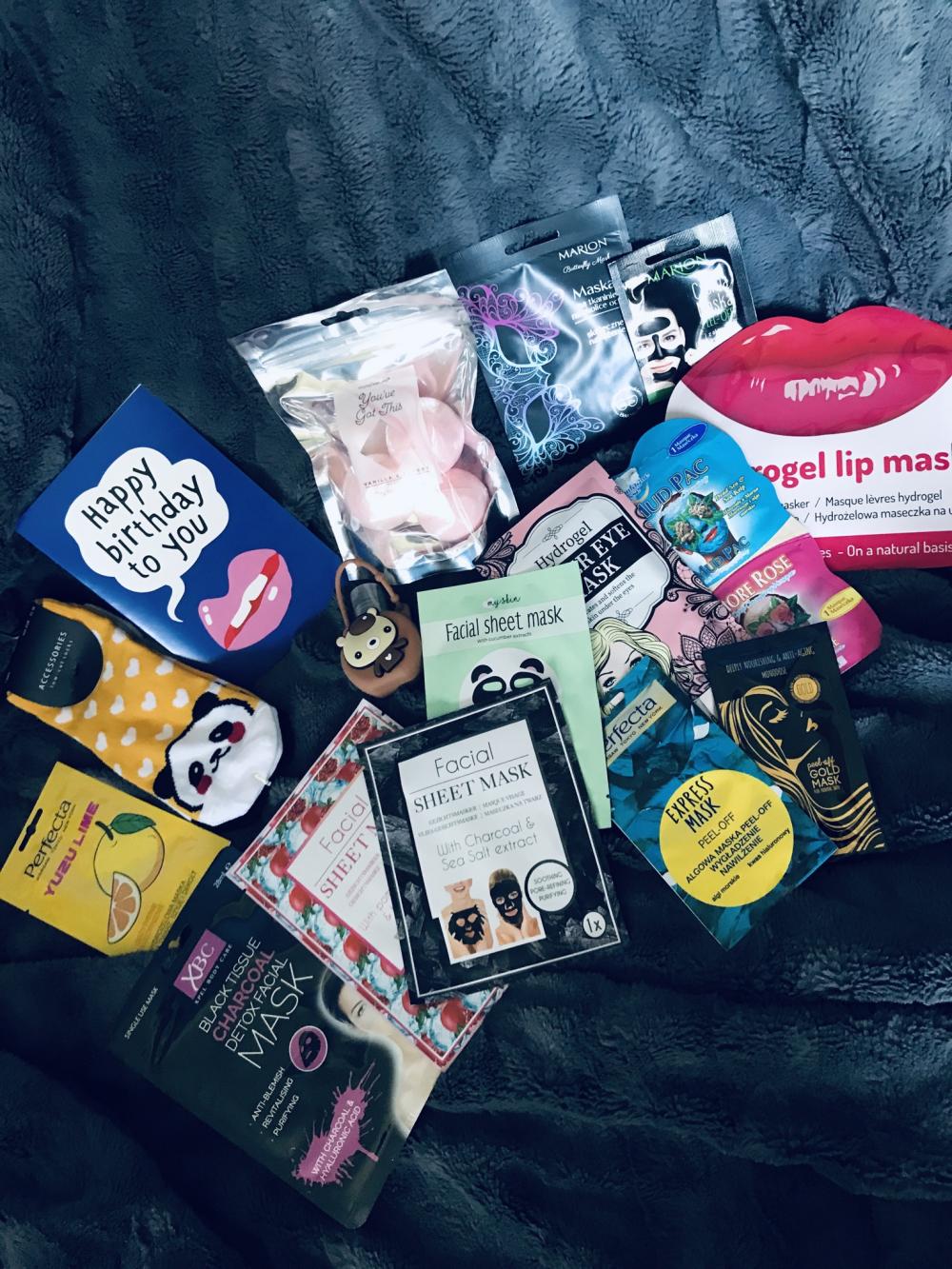 ✩ Kalendarz urodzinowy Clouders ✩