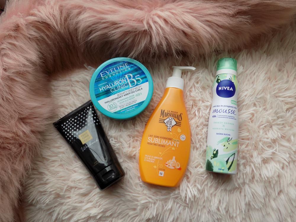 akcja denkowanie! grudzień - kosmetyki w świątecznych opakowaniach i świątecznych kolorach 🎄❄️⛄🎀🎁🎅