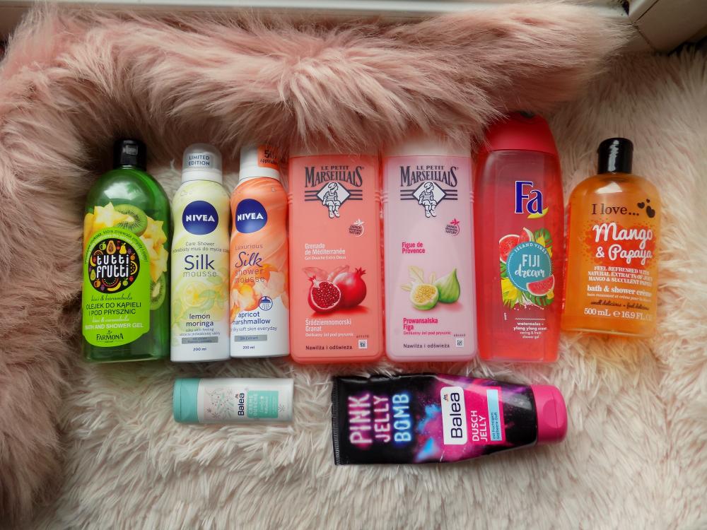 akcja denkowanie! grudzień - kosmetyki w świątecznych opakowaniach i świątecznych kolorach 🎄❄️⛄🎀🎁🎅