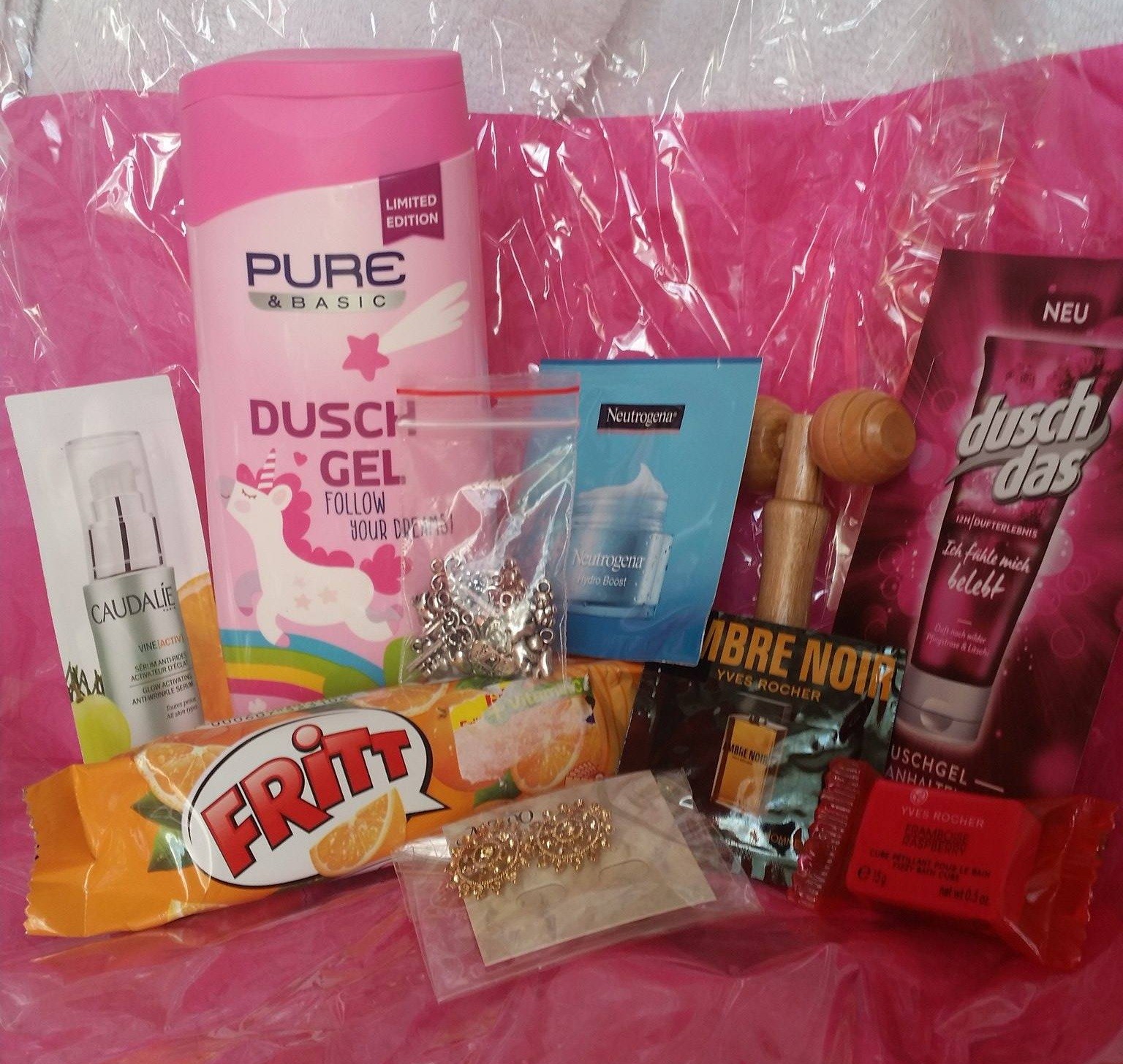 ✩ Kalendarz urodzinowy Clouders ✩