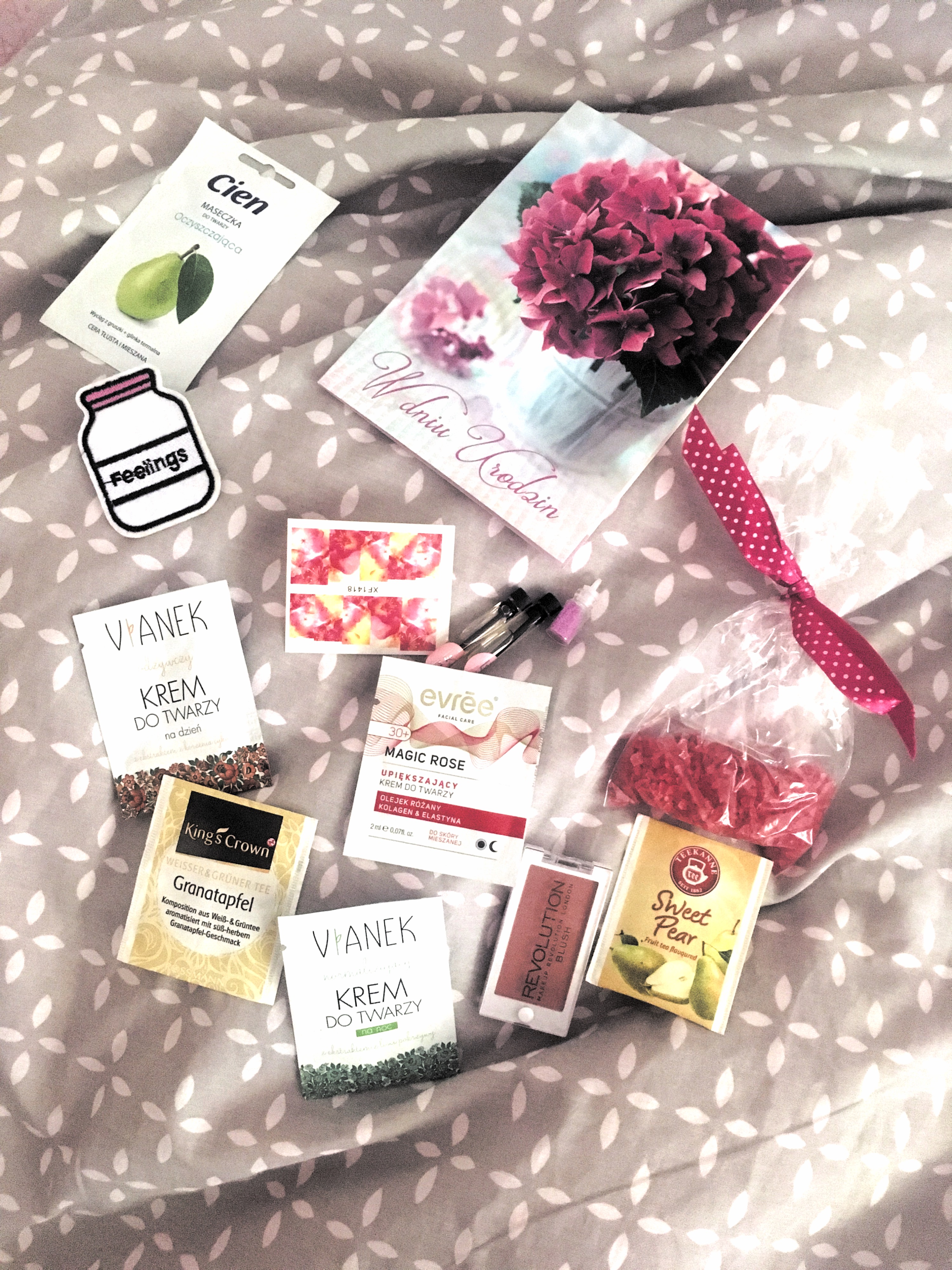 ✩ Kalendarz urodzinowy Clouders ✩