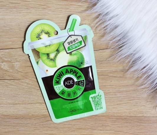 mediheal maska do twarzy w placie wygladzajaco  odswiezajaca kiwi i jablko
