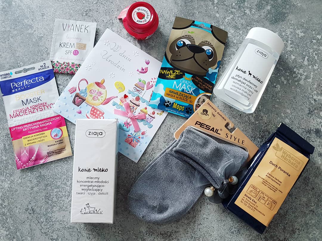 ✩ Kalendarz urodzinowy Clouders ✩