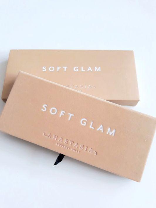 Anastasia Soft Glam