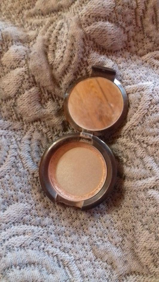 Becca Cosmetics Shimmering Skin Perfector Pressed, Rozświetlacz do twarzy, Opal