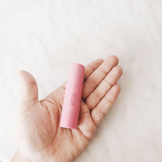 EOS Balsam do ust, Lip Balm, Strawberry Sorbet 