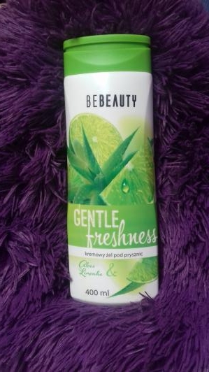 kosmetyki zele pod prysznic bebe