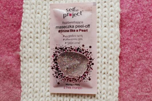 selfie project maska do twarzy peeloff rozswietlajaca shine like a pearl