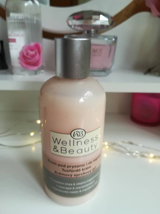 kosmetyki zele pod prysznic rossmann