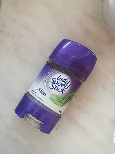 lady speed stick antyperspirant w sztyfcie fresh  essence