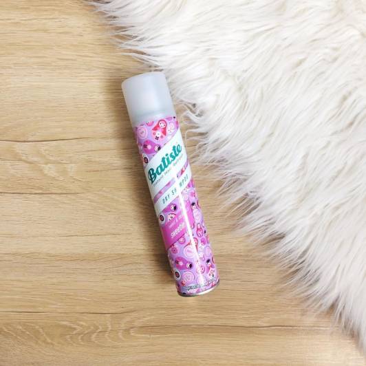 batiste suchy szampon do wlosow sweet  delicious sweetie