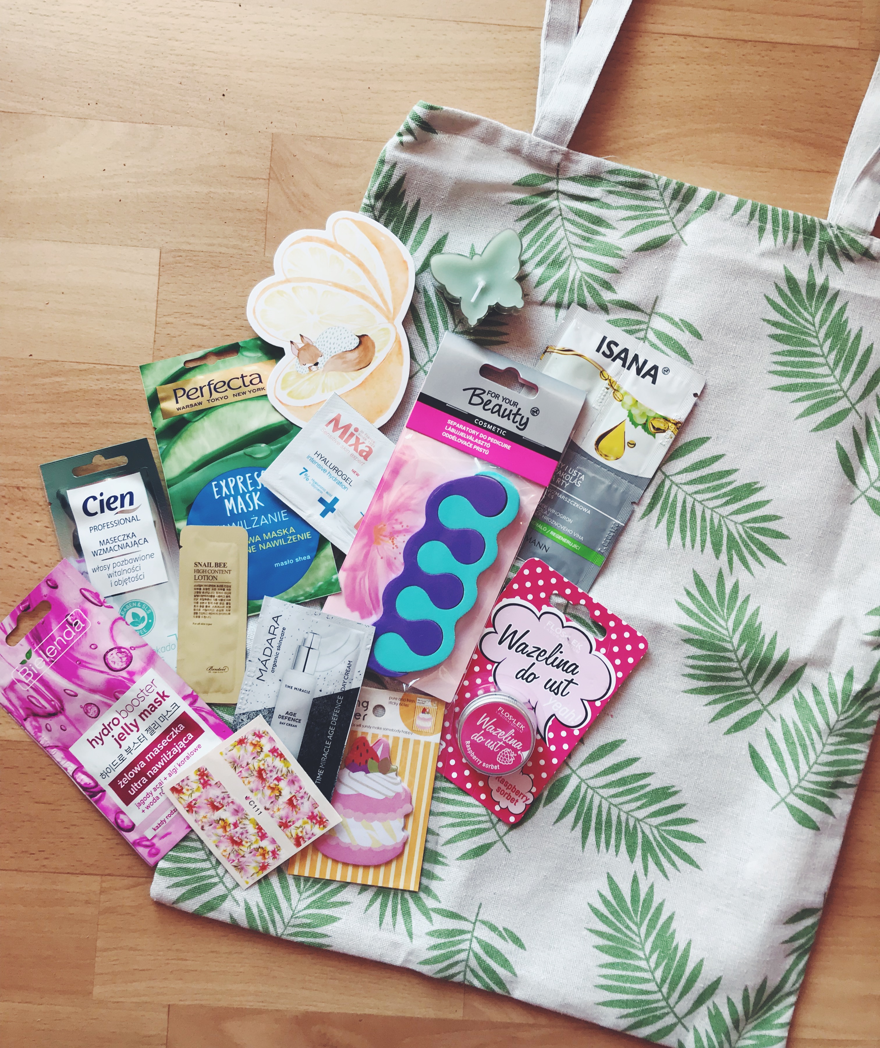 ✩ Kalendarz urodzinowy Clouders ✩