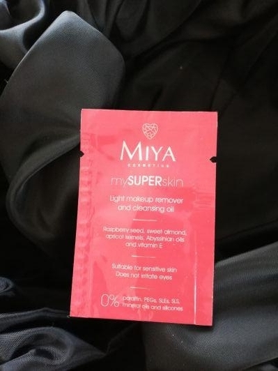 Miya Cosmetics mySUPERskin Lekki olejek do demakijażu i oczyszczania 