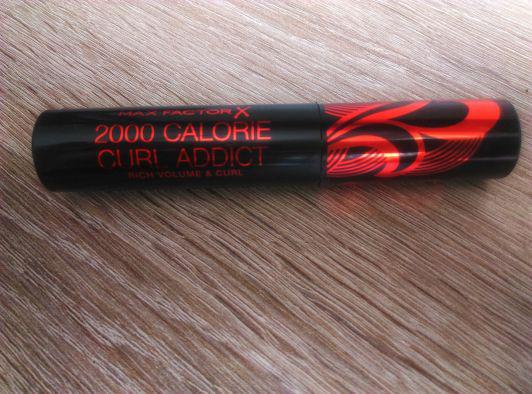 Max Factor 2000 Calorie, Tusz do rzęs, Pogrubiająco-podkręcający, Wersja czerwona