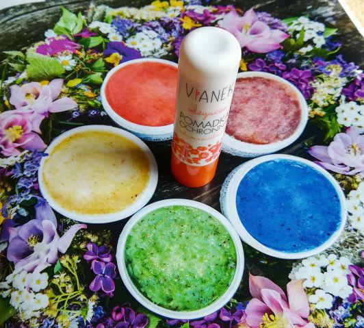 Vianek Pomadka ochronna do ust, Seria pomarańczowa, Odżywcza z olejem z pestek moreli