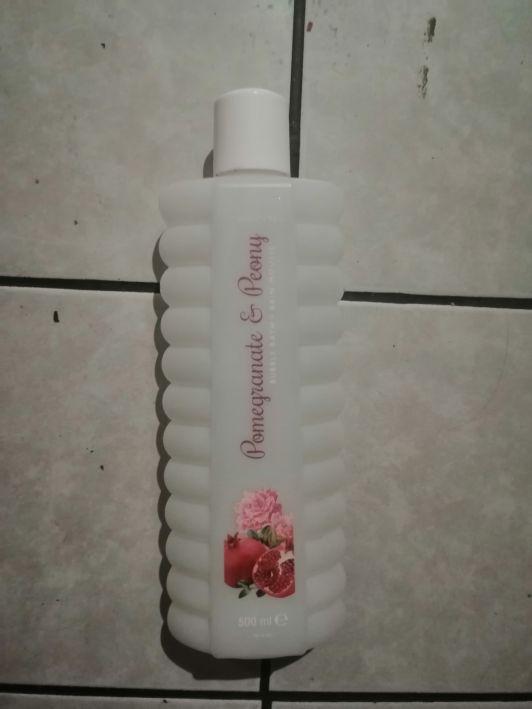 Avon Płyn do kąpieli, Granat i peonia