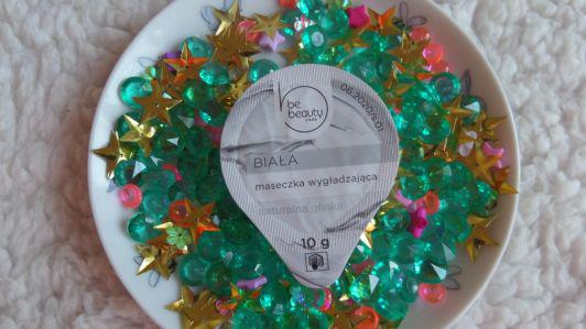 BeBeauty Care, Maseczka do twarzy, W kapsułce, Biała, Wygładzająca, Naturalna glinka