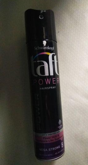 Taft, mega strong lakier do włosów