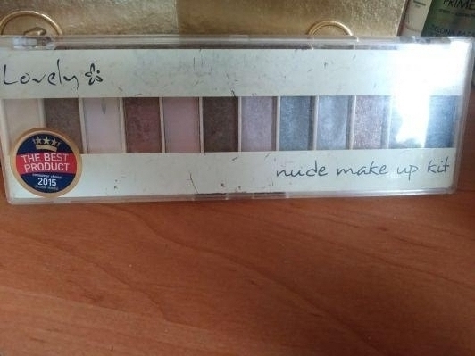 Lovely Make Up Kit, Nude, Paleta cieni do powiek