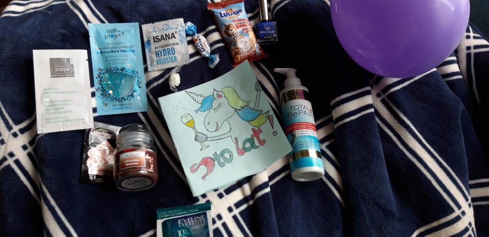 ✩ Kalendarz urodzinowy Clouders ✩