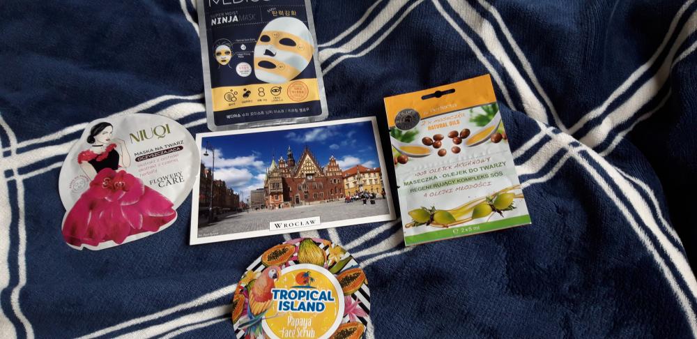 ✩ Kalendarz urodzinowy Clouders ✩