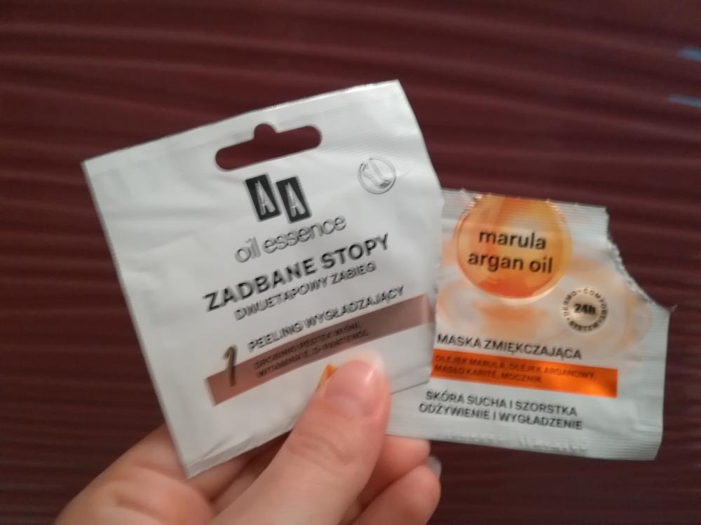 akcja denkowanie! grudzień - kosmetyki w świątecznych opakowaniach i świątecznych kolorach 🎄❄️⛄🎀🎁🎅