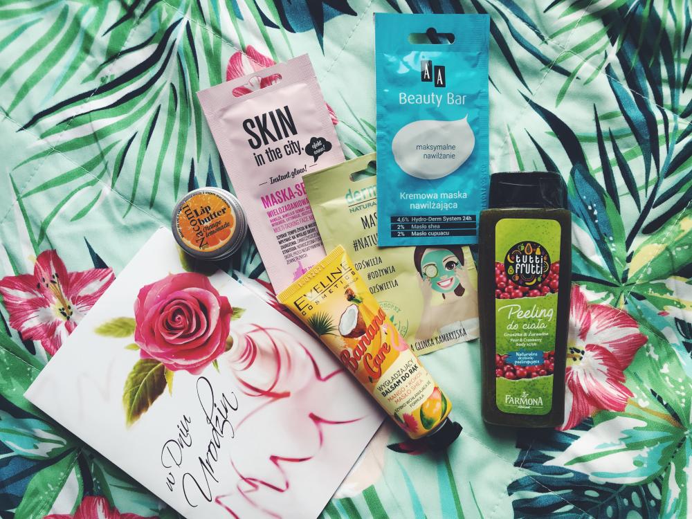 ✩ Kalendarz urodzinowy Clouders ✩