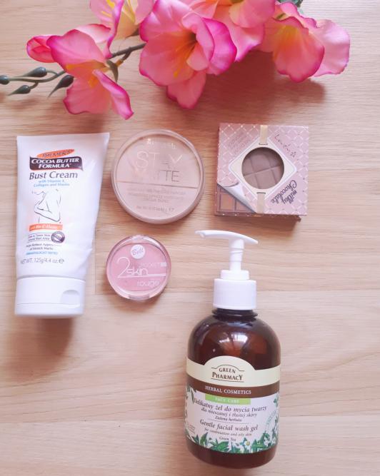 kosmetyki zestawy kosmetykow bell