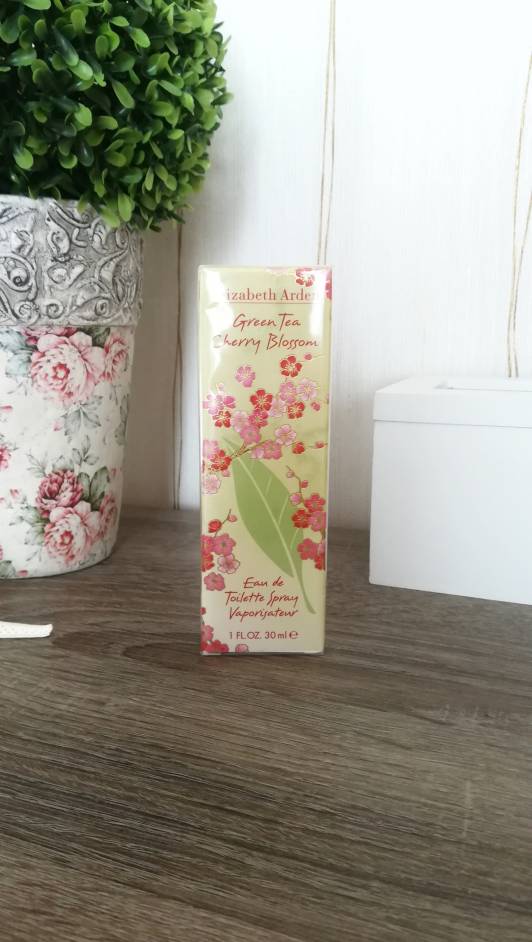 kosmetyki perfumy elizabeth arden