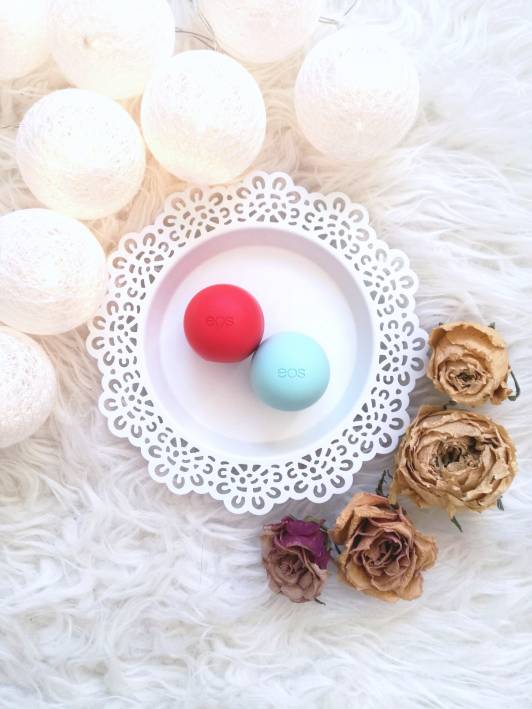 kosmetyki blyszczyki szminki pomadki