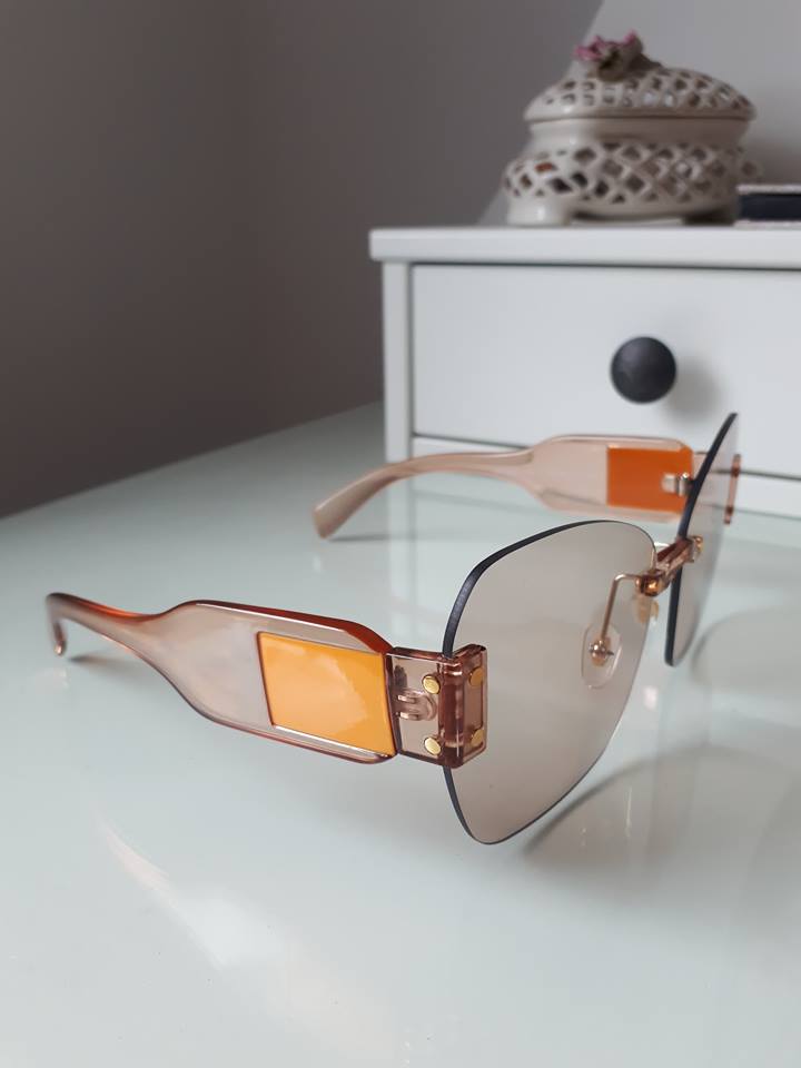 aliexpress.com - POCHWAL SIĘ zakupami! :)