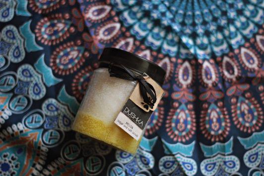 Dushka Cosmetics Peeling cukrowo-solny do ciała, Melon