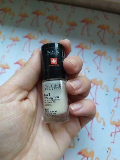 Eveline Nail Therapy Professional, Odżywka do paznokci, 8w1, Total action