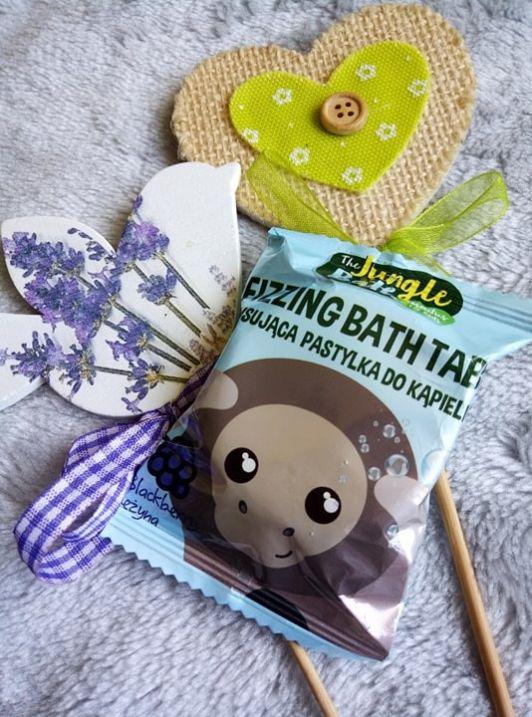 Marba Cosmetics Pastylka do kąpieli, musująca, the jungle bath fizzing bath tab, jeżyna