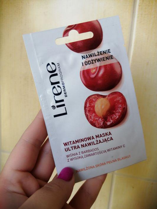 Lirene Maseczka do twarzy, Nawilżenie i odżywienie, Witaminowa maska ultranawilżająca, Wiśnia z Barbados