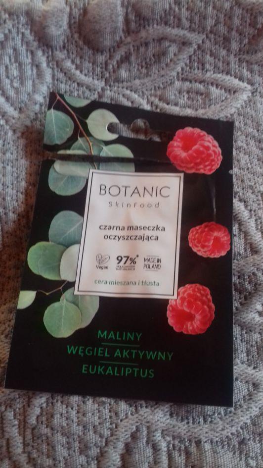 Botanic SkinFood Czarna maseczka oczyszczająca, Maliny, węgiel aktywny, eukaliptus