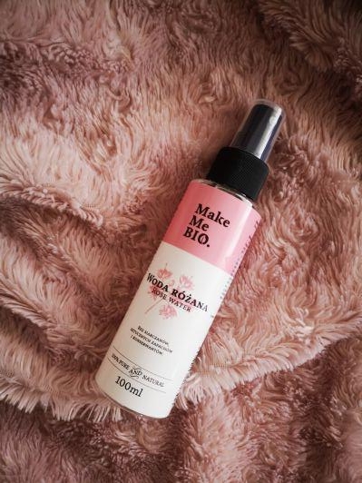 Make Me Bio Woda różana, Rose water w sprayu