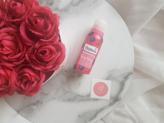 Balea Pianka do rąk, Very Berry