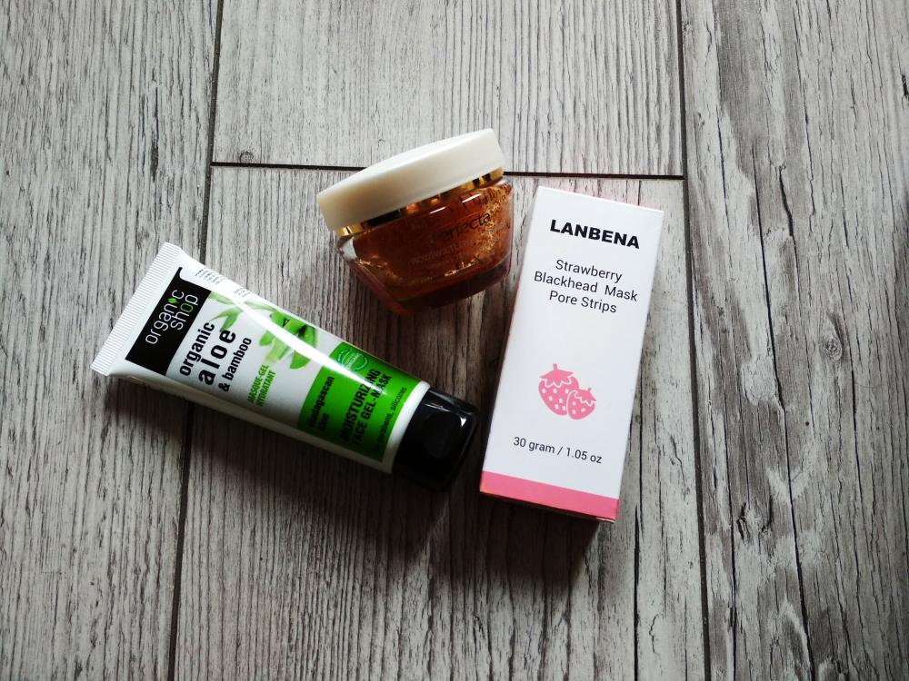 akcja denkowanie! grudzień - kosmetyki w świątecznych opakowaniach i świątecznych kolorach 🎄❄️⛄🎀🎁🎅