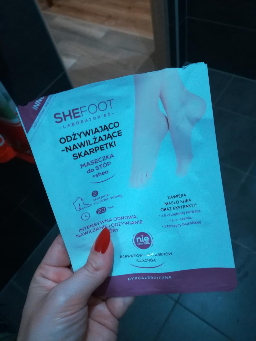 akcja denkowanie! grudzień - kosmetyki w świątecznych opakowaniach i świątecznych kolorach 🎄❄️⛄🎀🎁🎅