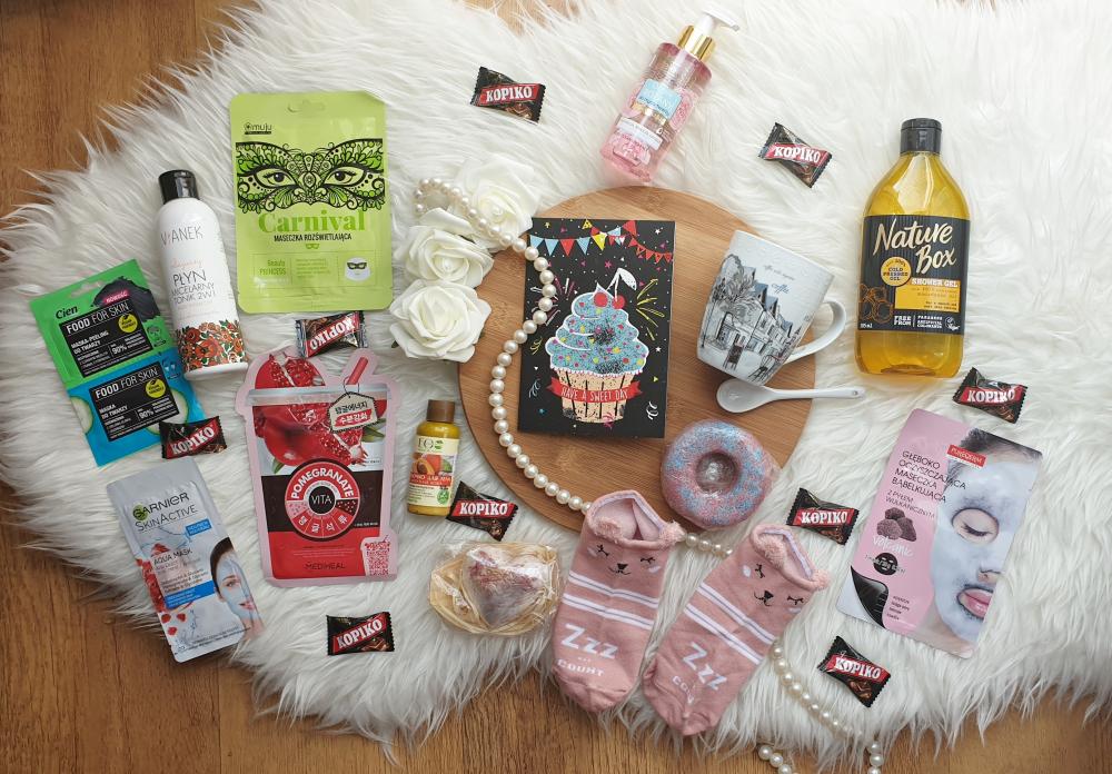 ✩ Kalendarz urodzinowy Clouders ✩