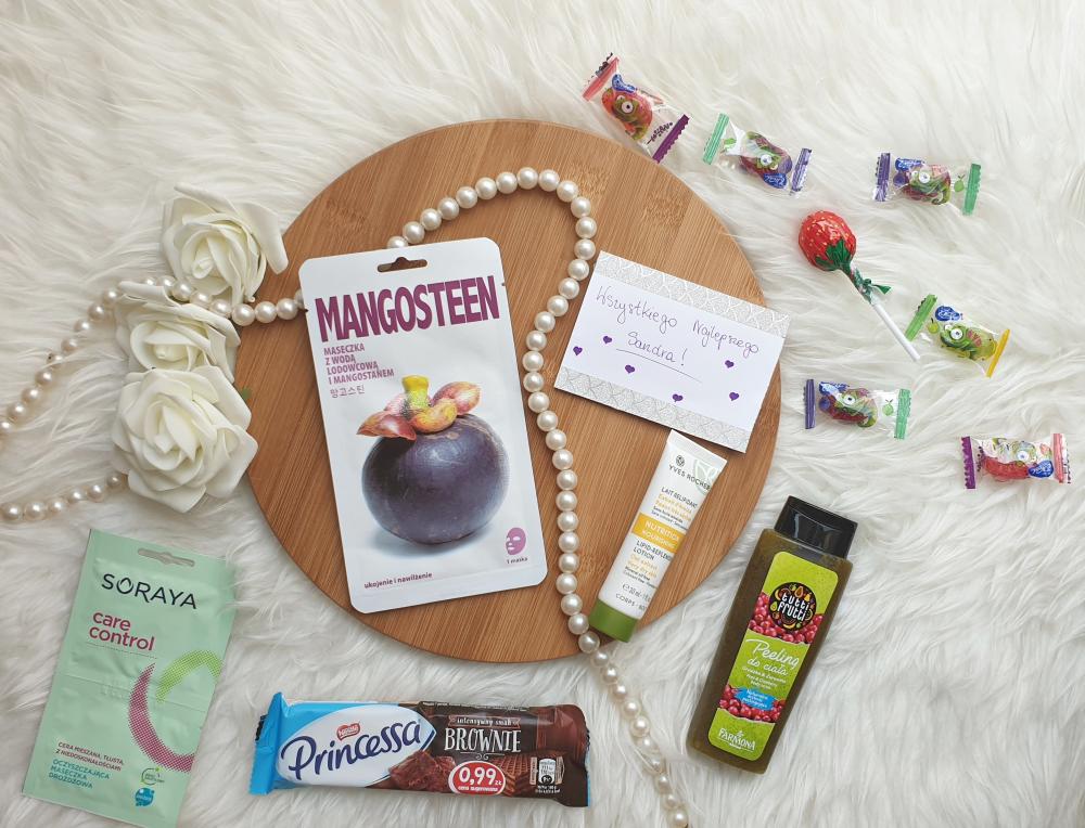 ✩ Kalendarz urodzinowy Clouders ✩