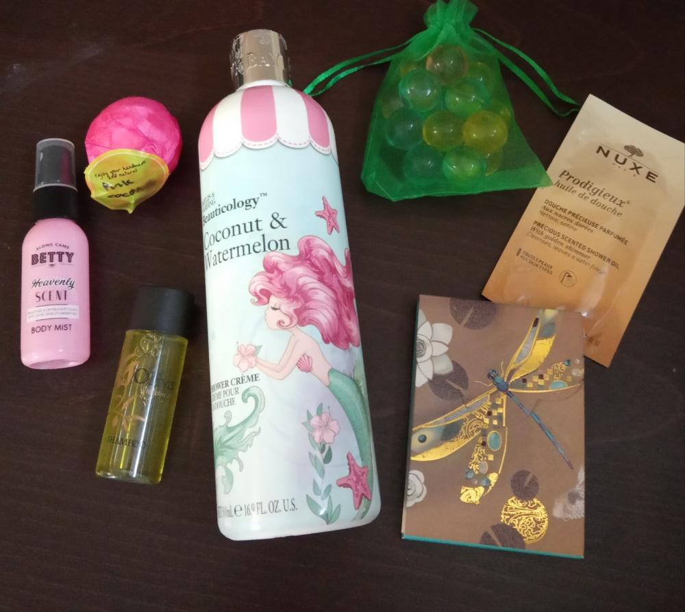 ✩ Kalendarz urodzinowy Clouders ✩