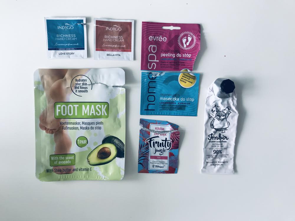 akcja denkowanie! grudzień - kosmetyki w świątecznych opakowaniach i świątecznych kolorach 🎄❄️⛄🎀🎁🎅