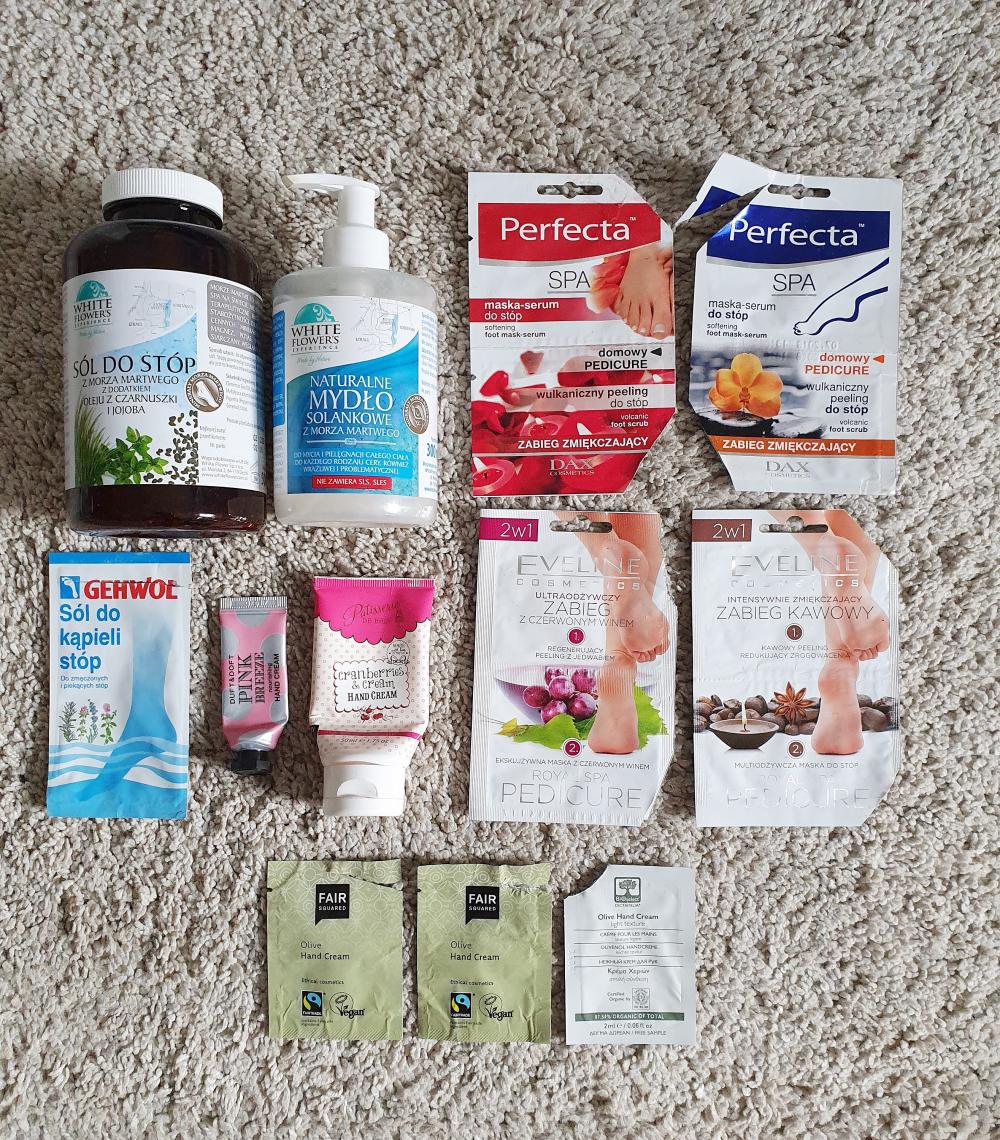 akcja denkowanie! grudzień - kosmetyki w świątecznych opakowaniach i świątecznych kolorach 🎄❄️⛄🎀🎁🎅