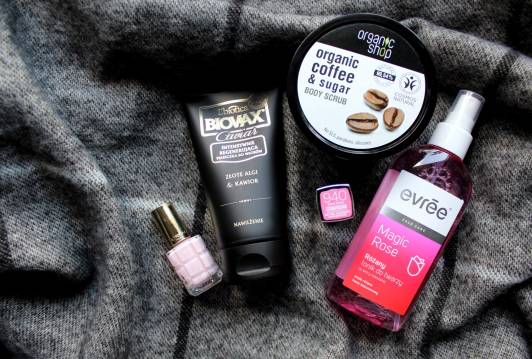 kosmetyki zestawy kosmetykow evree