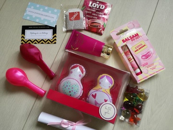 ✩ Kalendarz urodzinowy Clouders ✩