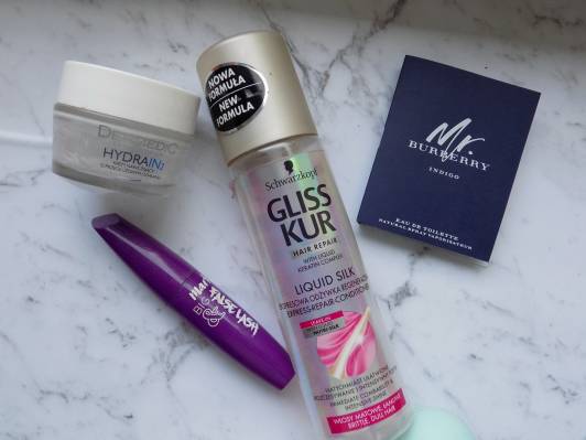 le petit marseillais olejek do mycia ciala olejek morelowy  olejek z platkow roz