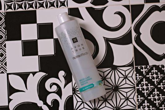Avon True, Nutra Effects, Płyn micelarny do demakijażu twarzy, Każdy rodzaj cery