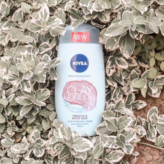 Nivea Clay Fresh, Żel pod prysznic, Hibiscus & White Sage